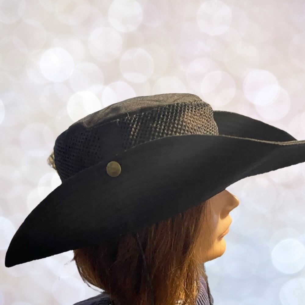 hat